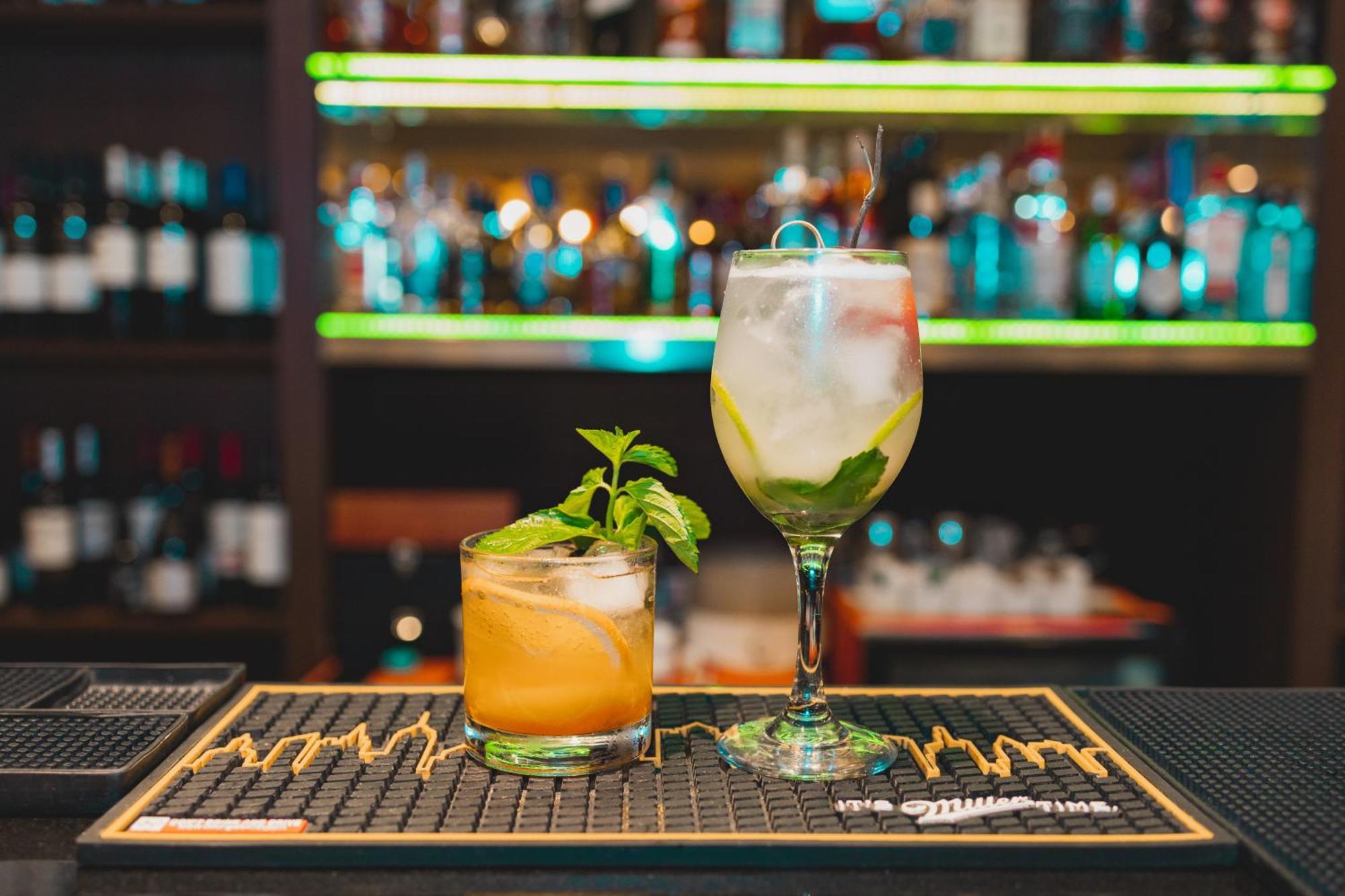 希尔顿花园伊基克酒店 外观 照片
